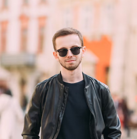 <em><strong>Manuel Q.</strong></em>